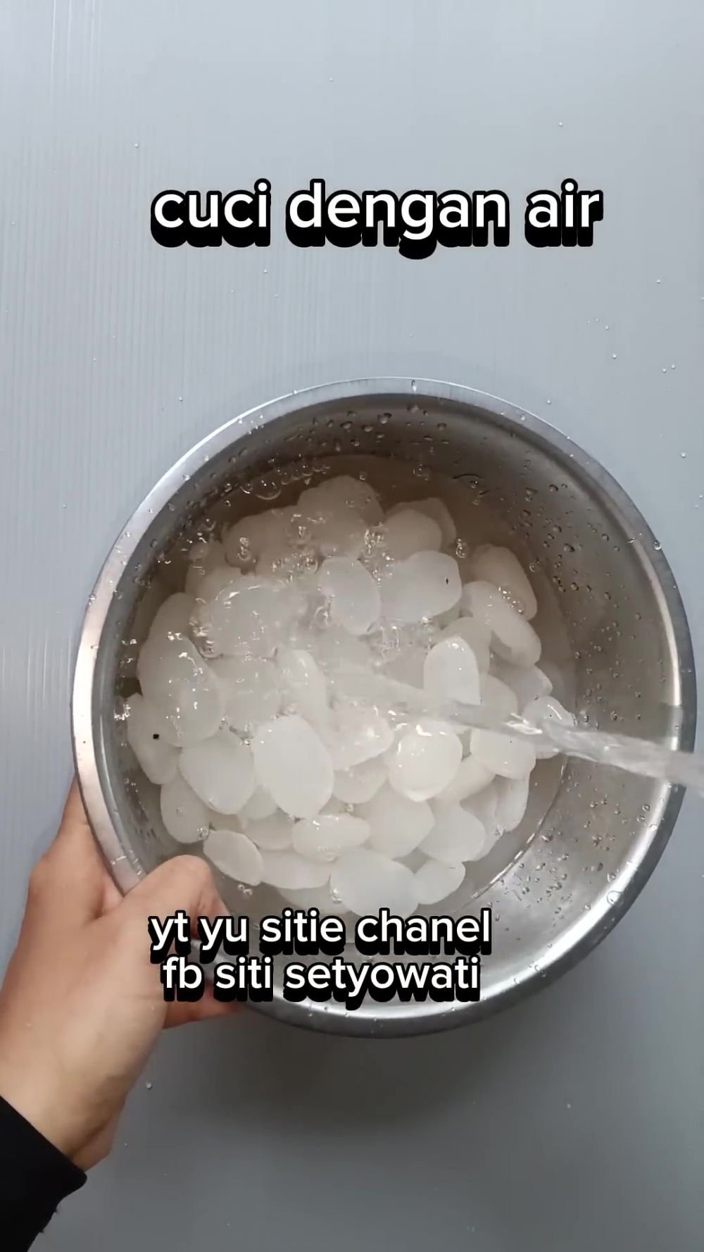 Sering dapat kolang-kaling asam dan berlendir? Cuci dengan 1 bahan dapur ini biar lebih bersih kesat