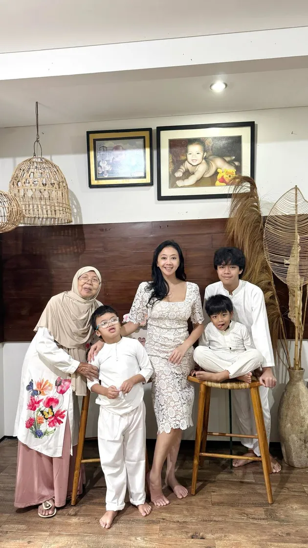 Asri Welas ngaku didekati banyak pria usai bercerai, dari musisi hingga pejabat