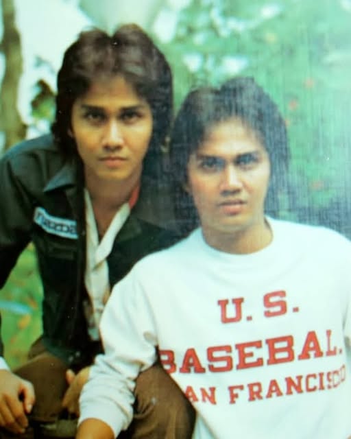 Musisi "Kembar Group" ini ternyata kakek dari artis top Tanah Air, intip 7 potret lawasnya