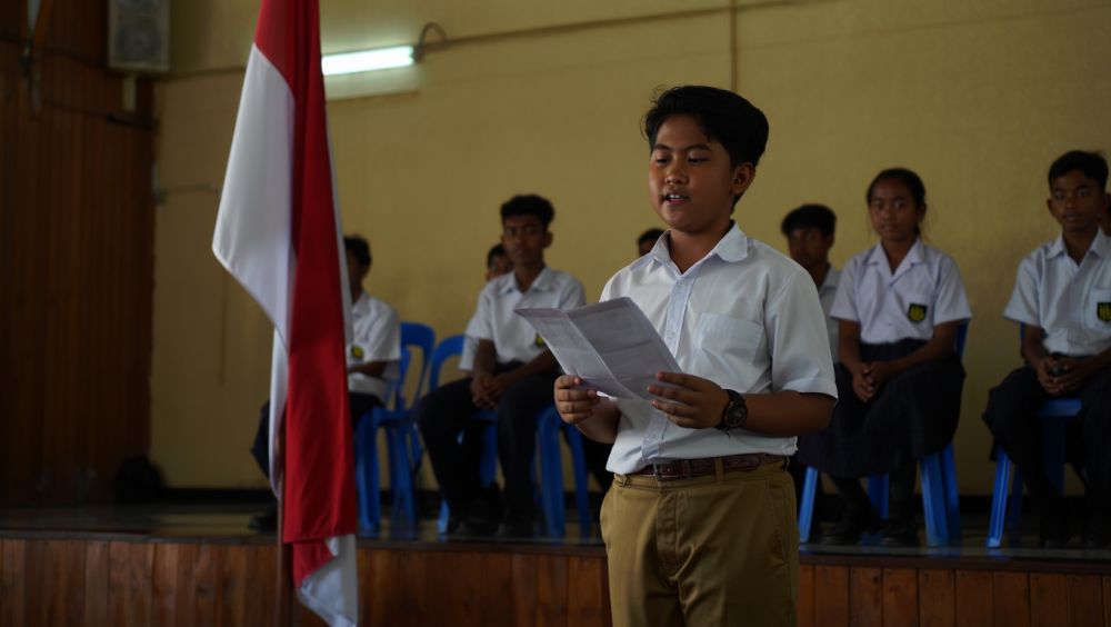 50 Pantun lucu untuk acara di sekolah, bikin suasana jadi meriah