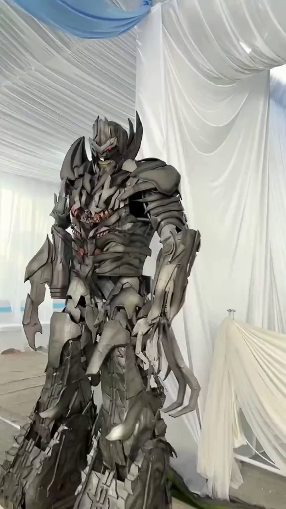 Bukan nikahan, 9 potret dekorasi mewah dengan tenda 150 meter ini ternyata untuk khitanan anak lurah