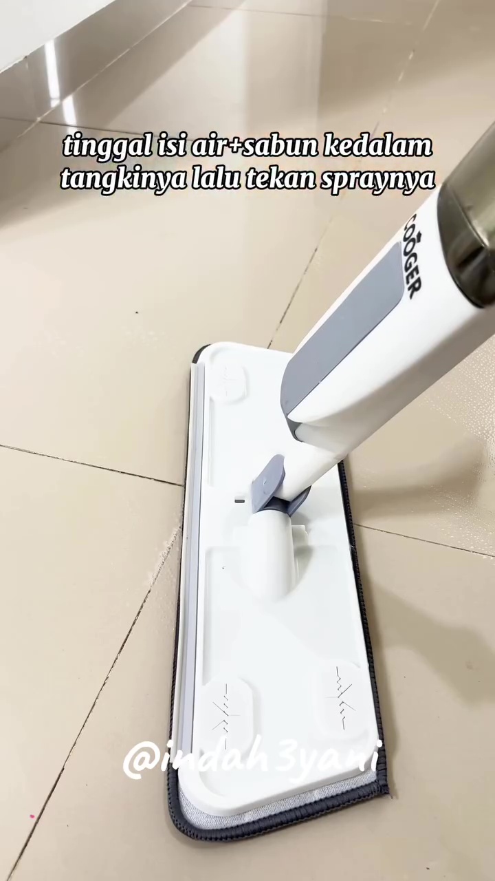 Lebih hemat tenaga bersih-bersih, lantai licin auto jadi kesat berhari-hari pakai 2 bahan dapur ini 