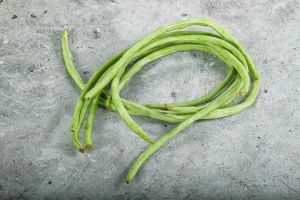 Masih simpan kacang panjang di plastik? Dijamin nggak awet! Coba cara ini biar antilayu sampai 10 hari