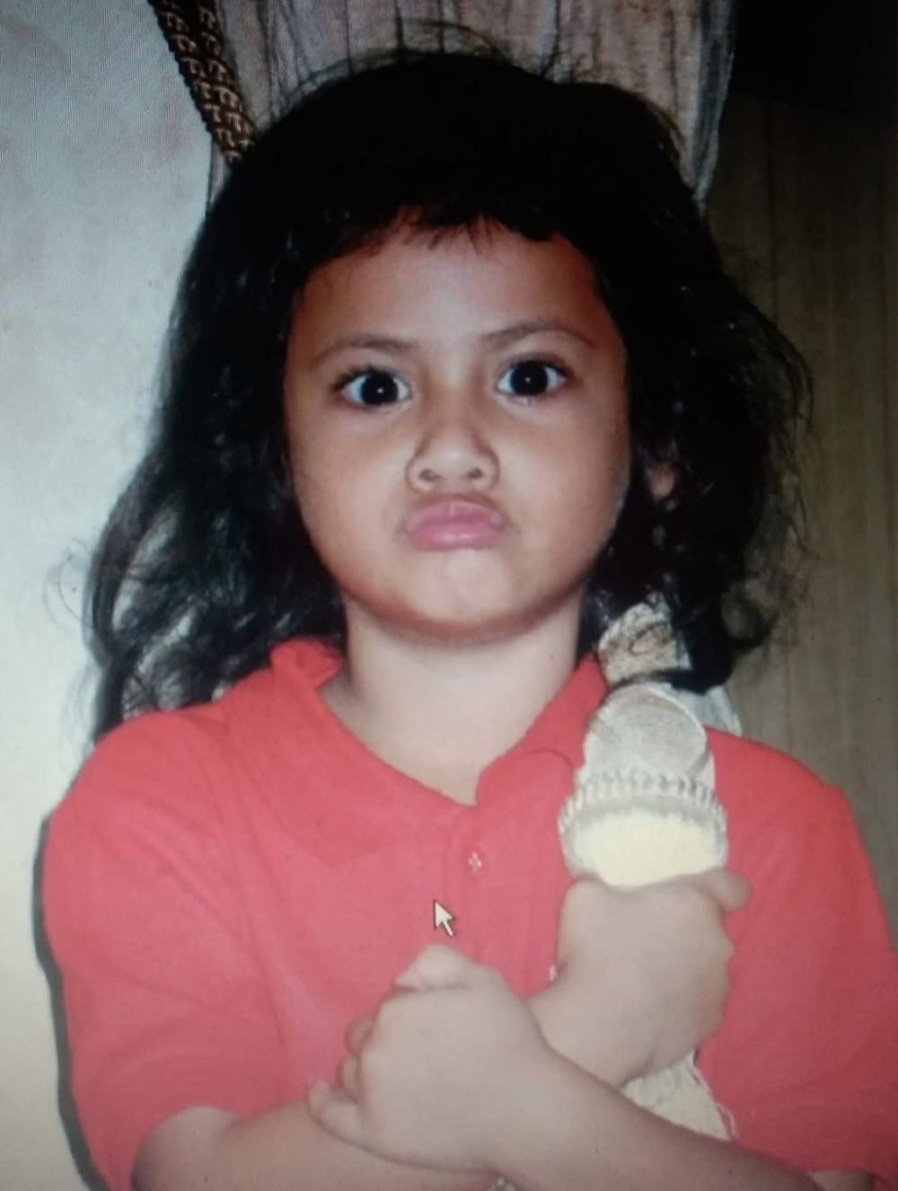 Gayanya bak fotocopy-an sang ibu, ini 9 potret transformasi Aiska Vairana putri sulung Ersa Mayori