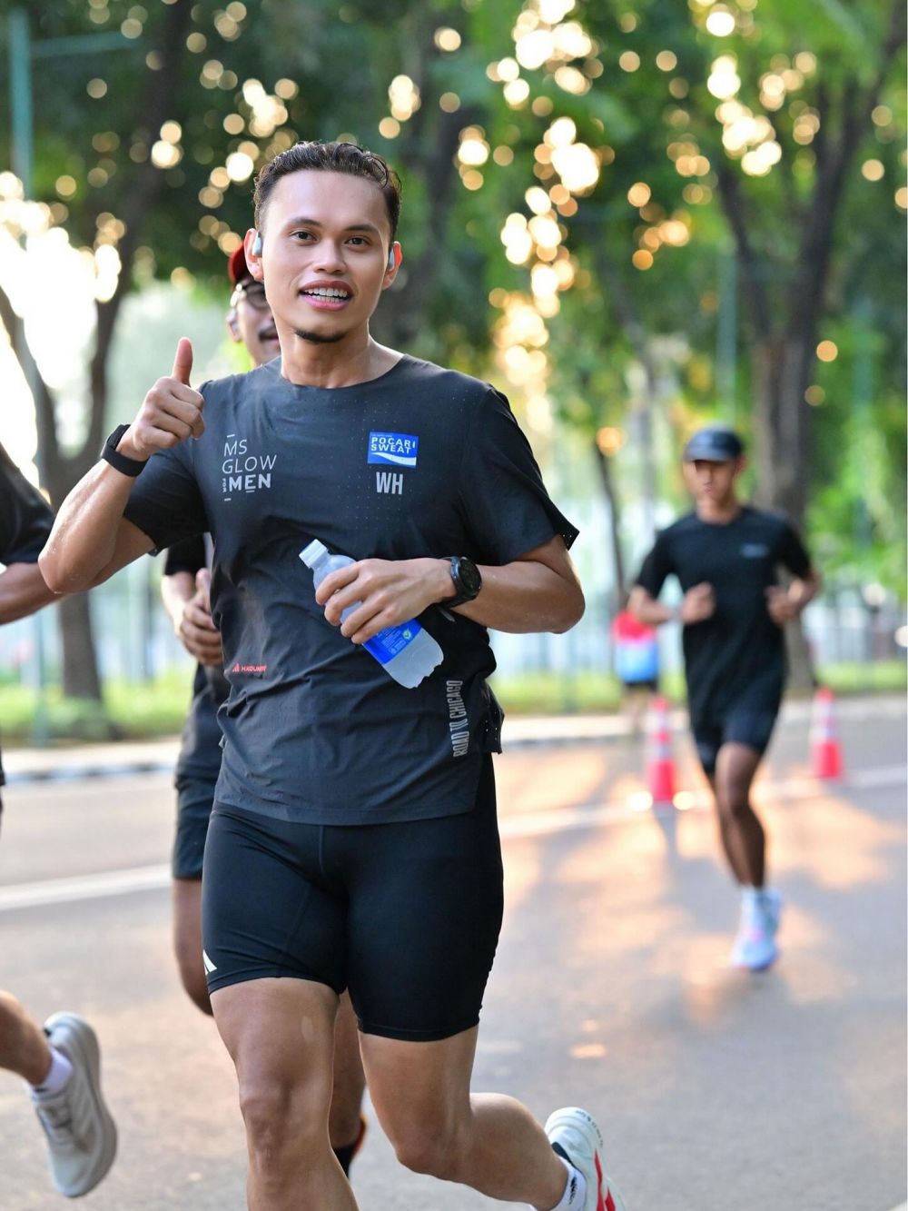 9 Potret terbaru Wanda Hara kini tampil beda dengan jenggot, penampilannya jadi kian maskulin