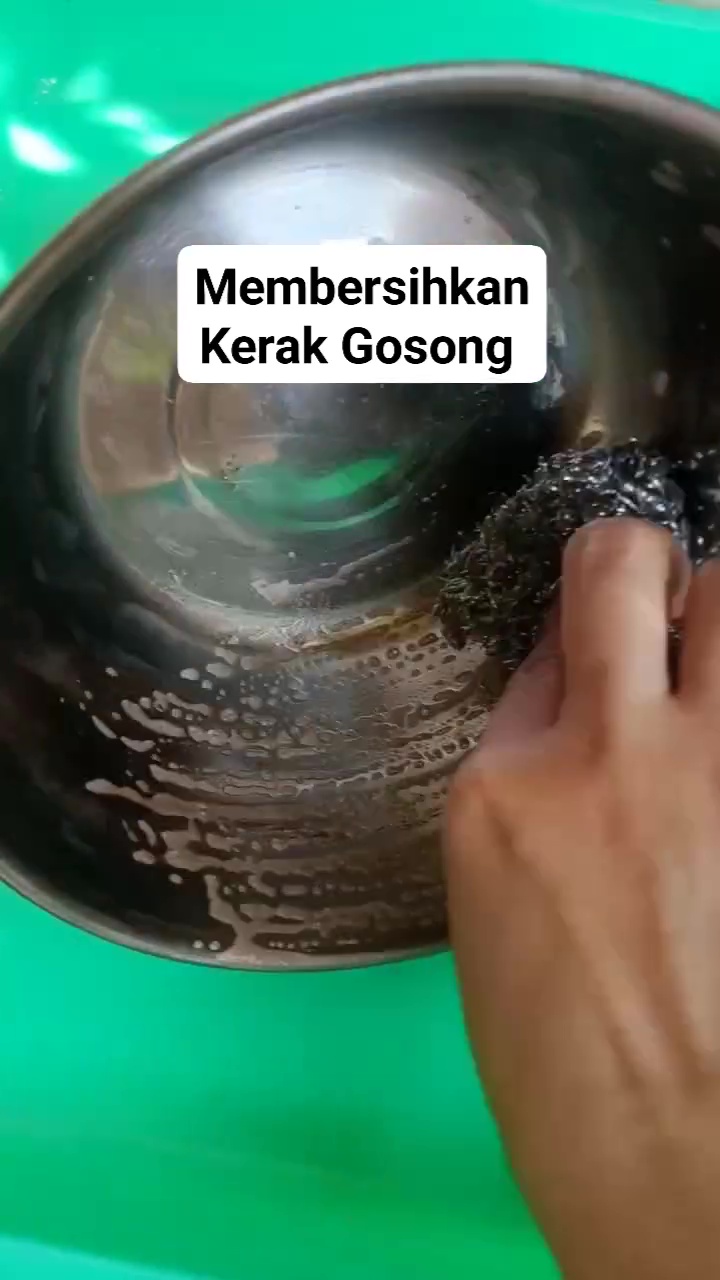 Lupa saat masak atau manasin sayur berujung bikin panci gosong, ini solusinya agar kinclong lagi