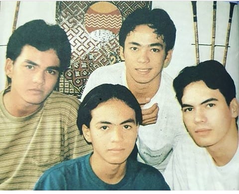 Ayah kandung Shalom Razade anak Wulan Guritno ini ternyata model era 90-an, intip 9 potret lawasnya