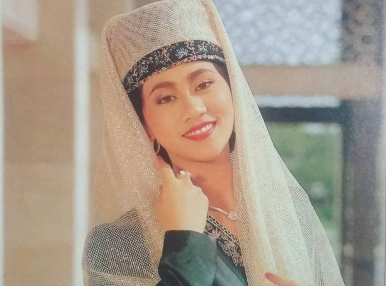 Wanita ini dulu Paskibraka, gedenya jadi artis dikenal ratu antagonis, ini 9 potret masa mudanya