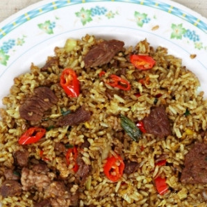 5 Resep masakan nasi goreng rumahan selezat buatan restoran, lidah dan dompet ikut mengangguk