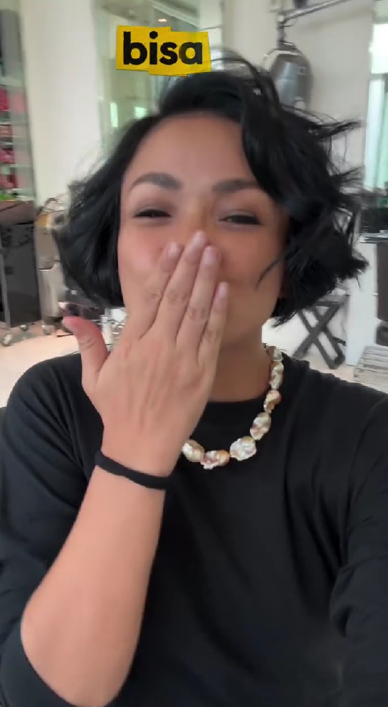 7 Tahun rambutnya panjang, ini 9 potret Nirina Zubir potong rambut pendek, tujuannya mulia