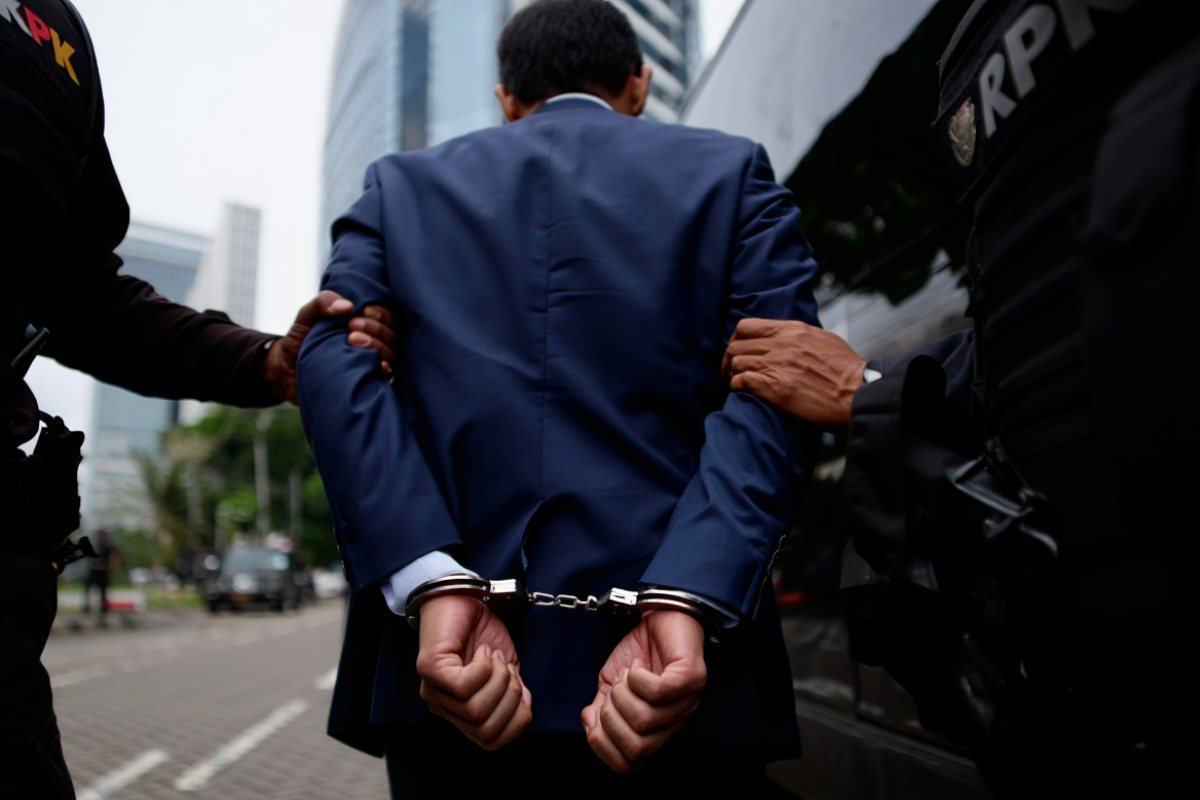 Siapa Menas Erwin Djohansyah? Dirut PT Wahana yang ditangkap paksa KPK terkait kasus suap Hasbi Hasan