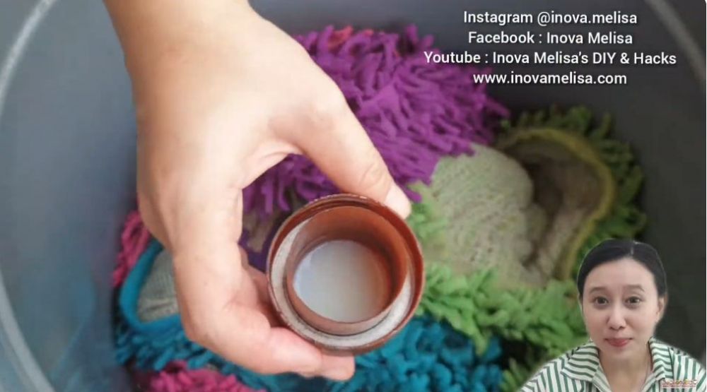 Rahasia anti bau, cara bersihkan keset kusam cuma pakai bahan dapur ini