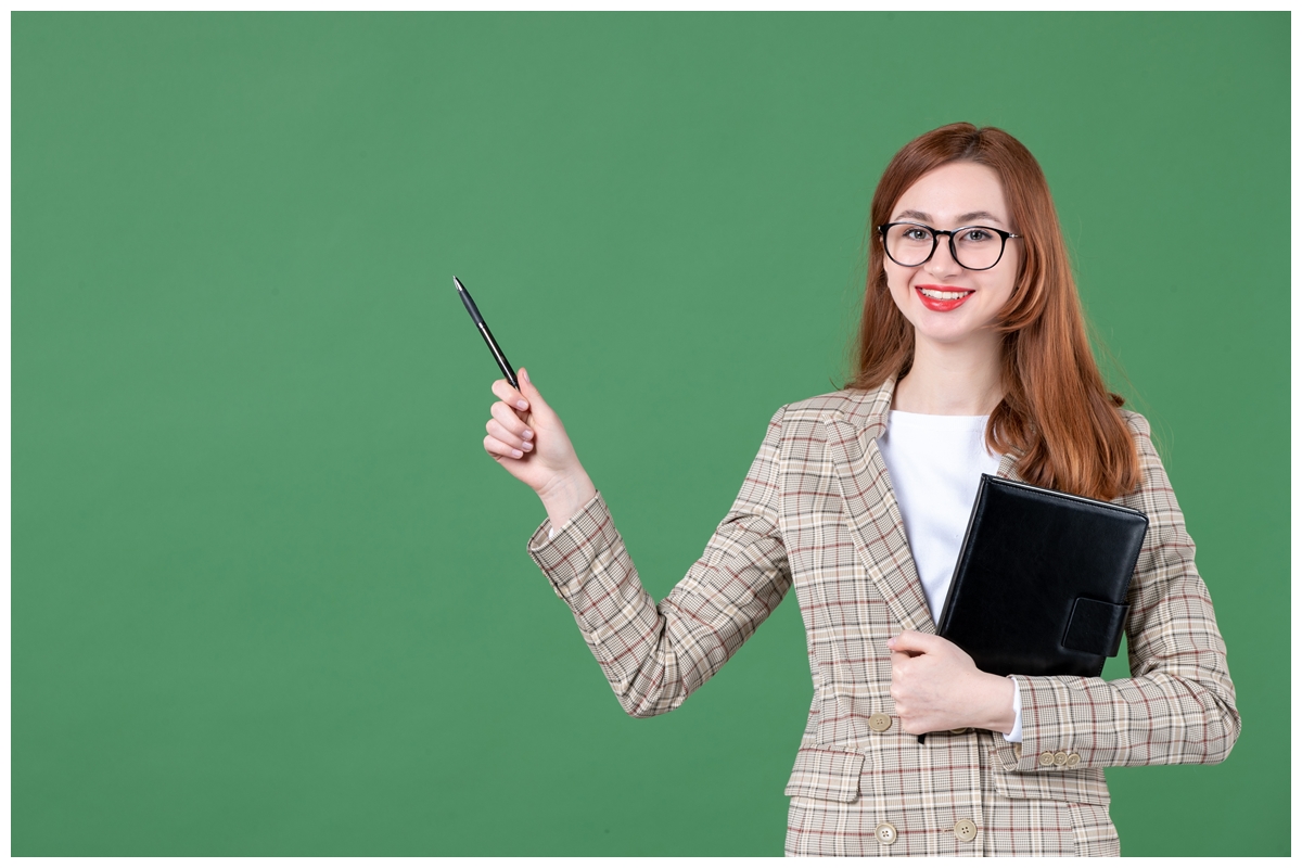 100 Kata-kata gombalan maut buat guru, membuat hati tersenyum