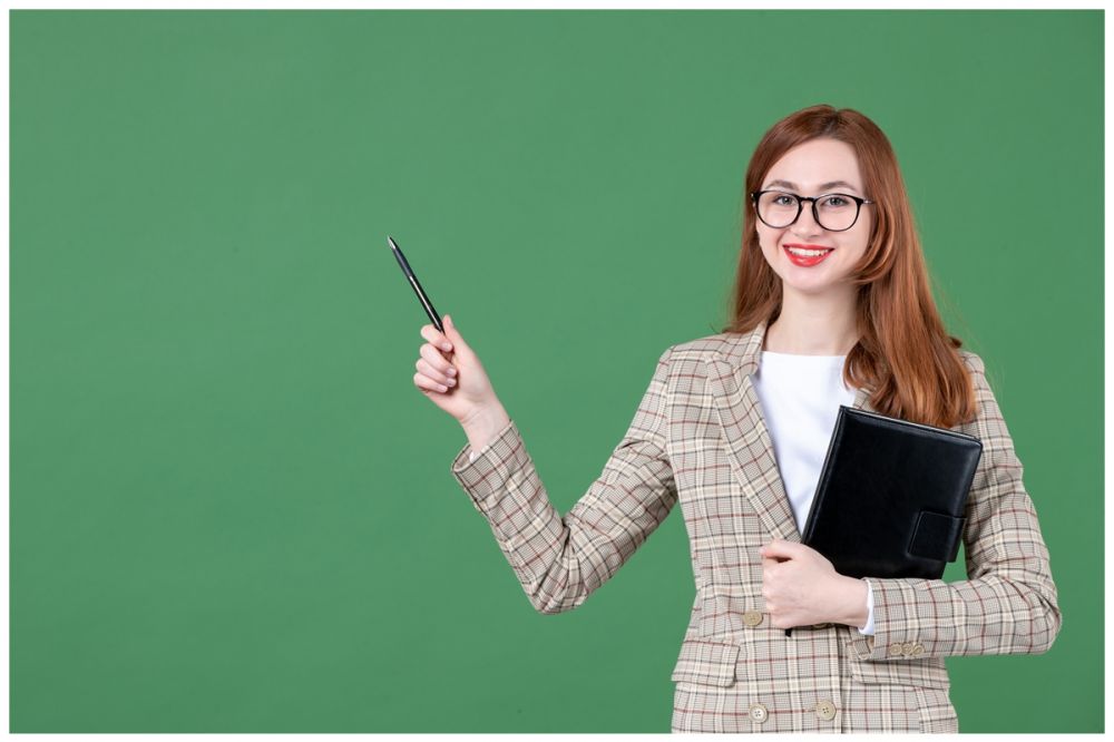 100 Kata-kata gombalan maut buat guru, membuat hati tersenyum