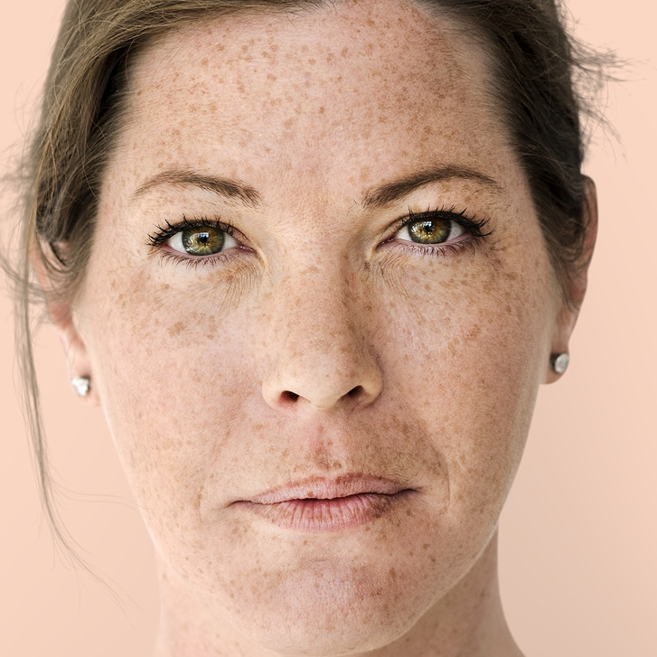 10 Serum untuk wajah bruntusan harga di bawah Rp 150 ribu, mencerahkan kulit