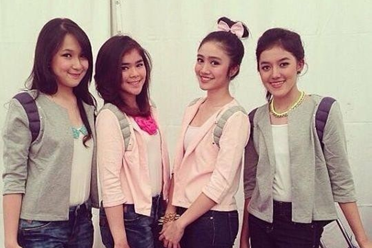 11 Potret kebersamaan anggota Blink dulu hingga kini, tetap kompak meski sudah jalan masing-masing