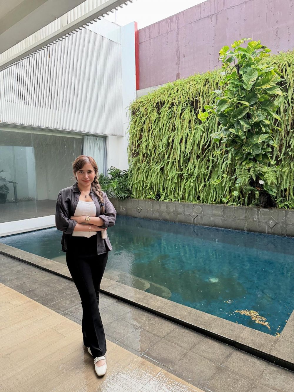 Pasca cerai kariernya moncer, seleb TikTok Dilan Janiyar pamer beli hunian mewah, ini 9 potretnya