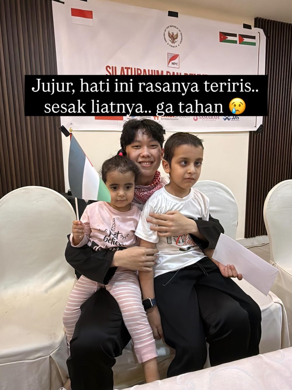 9 Potret Willie Salim beri donasi sembako untuk pengungsi Gaza, semangat berbaginya tuai sanjungan