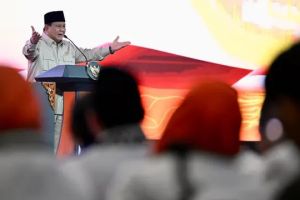 Prabowo marah pejabat BUMN dapat bonus saat rugi, ancaman bersih-bersih