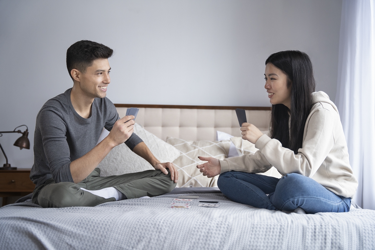 100 Kata-kata gombalan maut kenapa, halus dan menyentuh