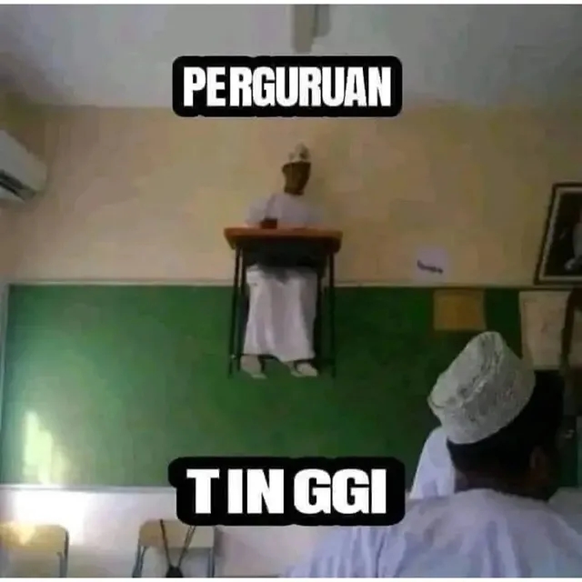 12 Meme lucu diartikan apa adanya ini recehnya level dewa, bikin pengin ketawa ngikik