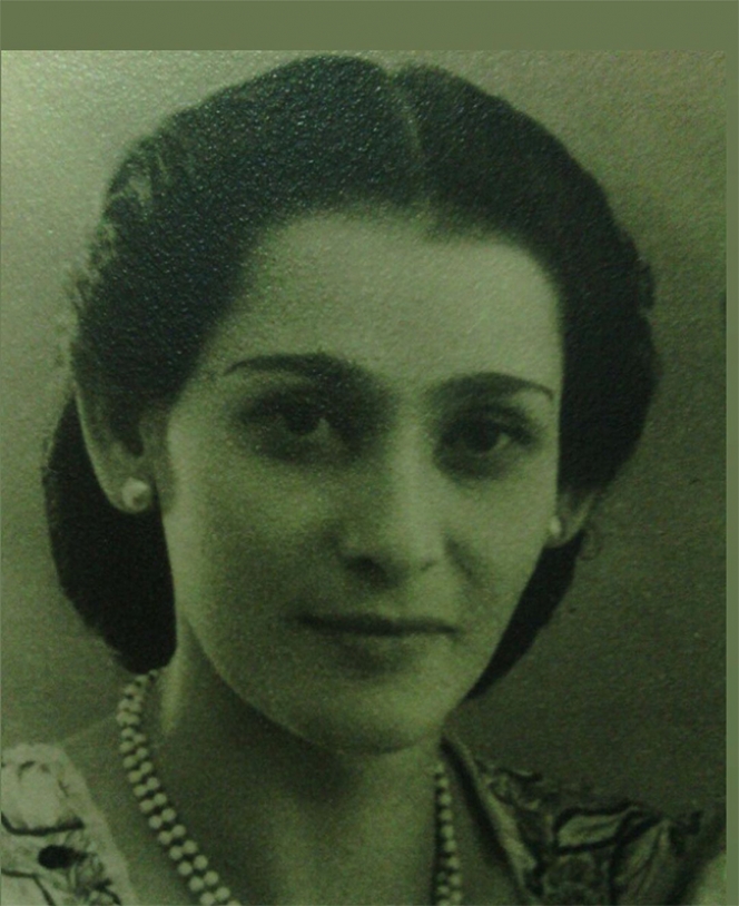 Cantiknya memesona natural banget, begini potret masa muda nenek 11 penyanyi