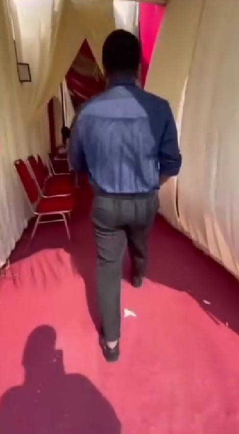 Viral pria dapat undangan tasyakuran pasca cerai, 7 potret acaranya seperti pesta pernikahan