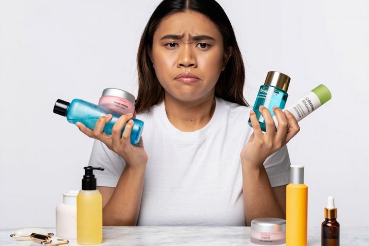 5 Cara memilih skincare untuk kulit kusam, kulit jadi tampak cerah alami