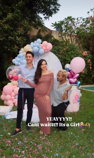 Kehamilannya sempat dirahasiakan, ini 9 potret gender reveal Steffi Zamora dan Nino Fernandez