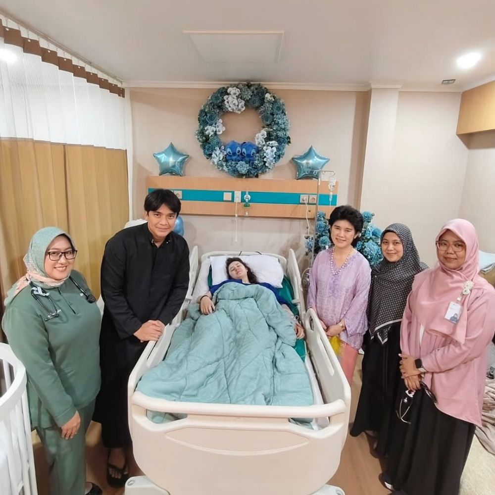 Baru diekspos, ini 9 potret persalinan Vika Kolesnaya istri Billy, tanpa didampingi keluarga Belarus