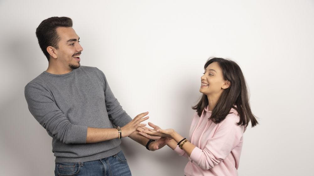 100 Kata-kata gombalan maut nembak cowok, manis, lucu, dan tetap tulus