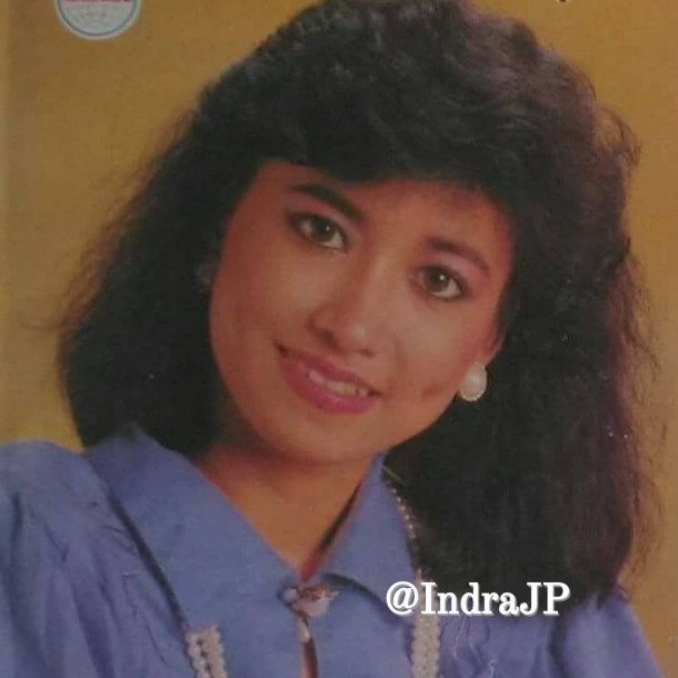 Penyanyi ini dulu pernah disebut kekasih Tommy Soeharto kini jadi anggota DPD RI, intip 9 potretnya