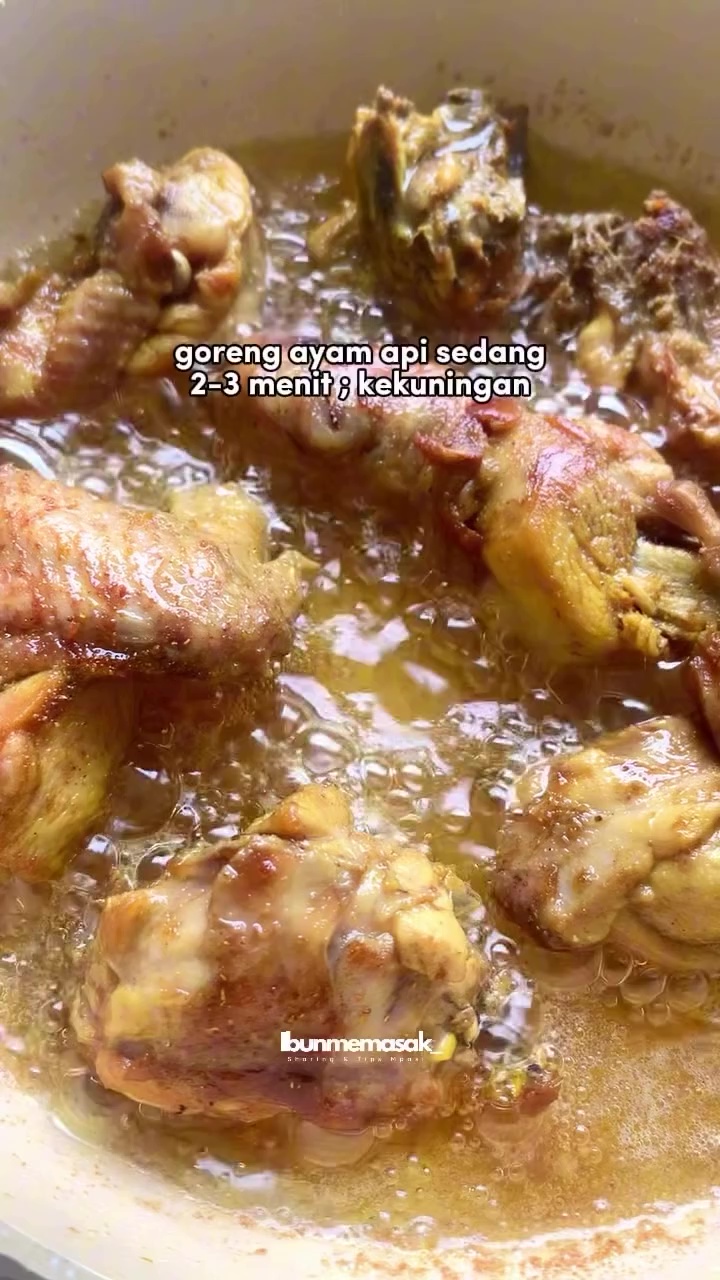 Trik ini sukses bikin daging ayam tak berdarah saat direbus atau digoreng, rahasianya di 1 bahan dapur