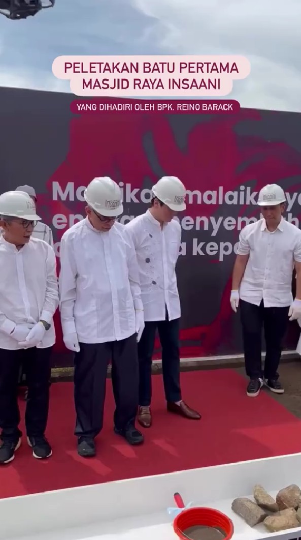 Reino Barack bangun masjid di perumahan, muat 1000 jamaah, 7 potretnya di peletakan batu pertama