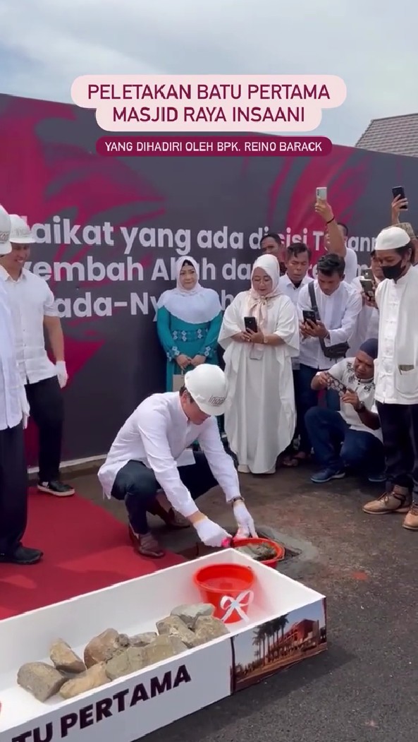 Reino Barack bangun masjid di perumahan, muat 1000 jamaah, 7 potretnya di peletakan batu pertama