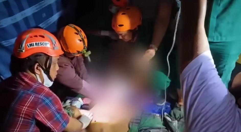 Sosok Dokter Aaron Simatupang, rela bertaruh nyawa saat amputasi korban di bawah reruntuhan ponpes