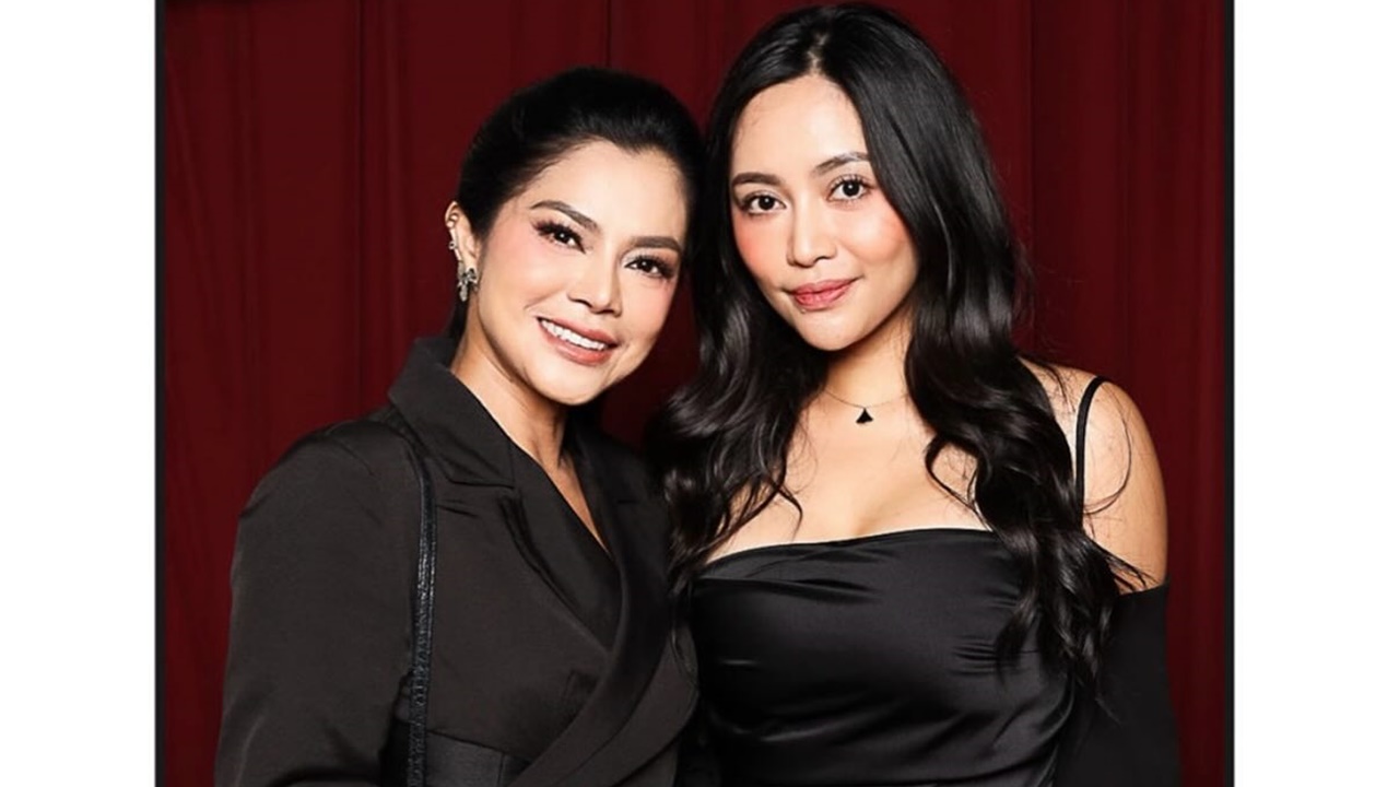 Dulu disuruh panggil tante, intip 11 potret kebersamaan Rachel Vennya dan ibunda dari dulu hingga kini