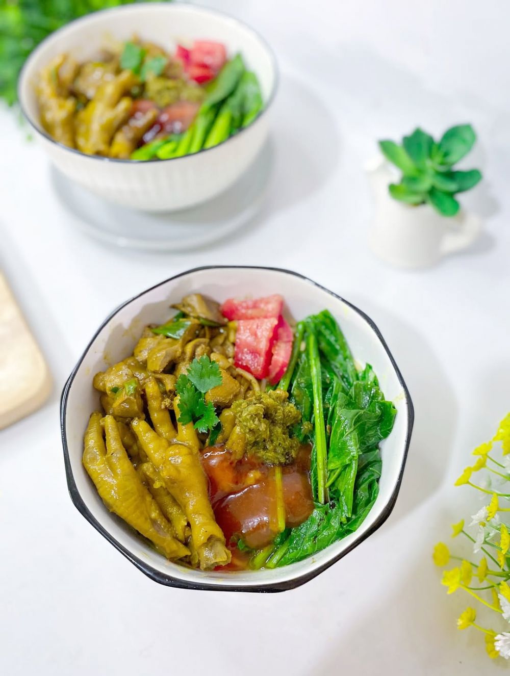 9 Resep mie ayam homemade gurih dan empuk, mudah dibuat sendiri di rumah