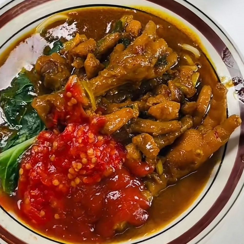 9 Resep mie ayam homemade gurih dan empuk, mudah dibuat sendiri di rumah