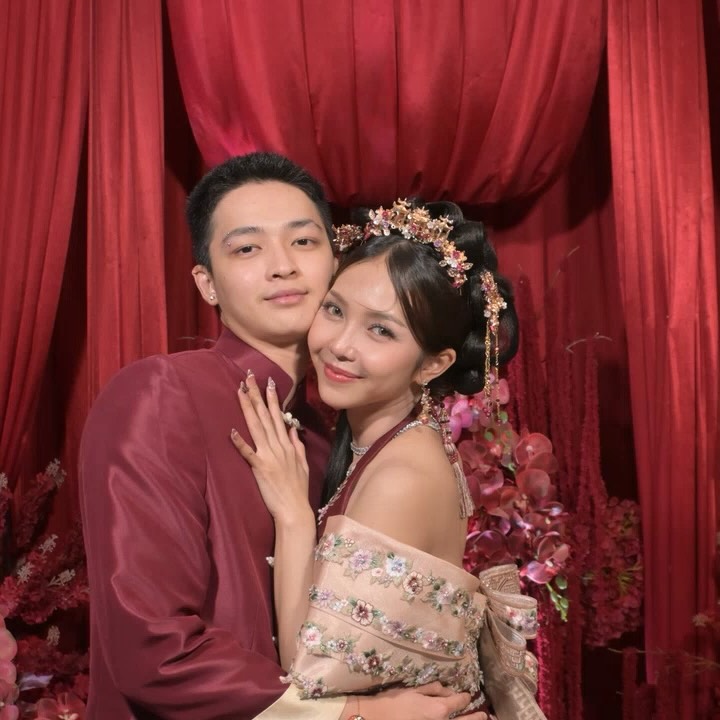 9 Potret pernikahan Meyden dan pacar mualafnya, sudah akad Agustus baru dipublish sekarang