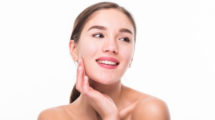 10 Sabun pemutih badan agar kulit cerah wangi seharian, harga di bawah Rp 50 ribu