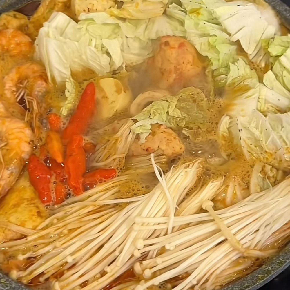 5 Resep tom yum pedas yang bisa dibuat sendiri di rumah, sensasi pedas dan asamnya nagih