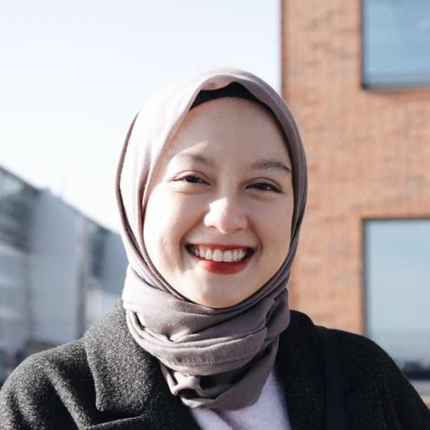 Bestie sejak lama, begini 10 potret kebersamaan Gita Savitri dan Natasha Rizky yang berwajah mirip