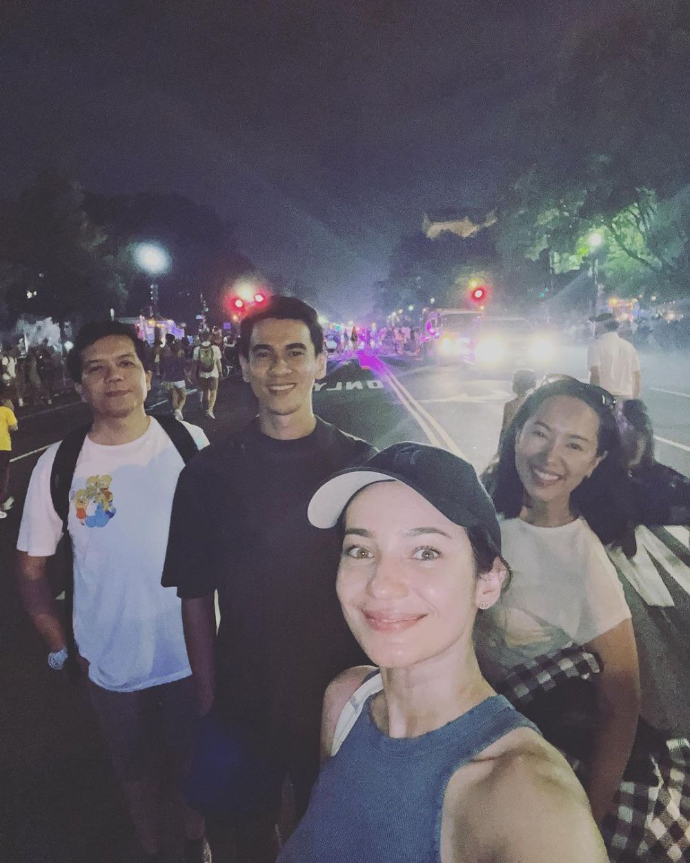 Jadi pasutri tapi jarang umbar kemesraan, intip 9 potret kebersamaan Enzy Storia dan Molen Kasetra