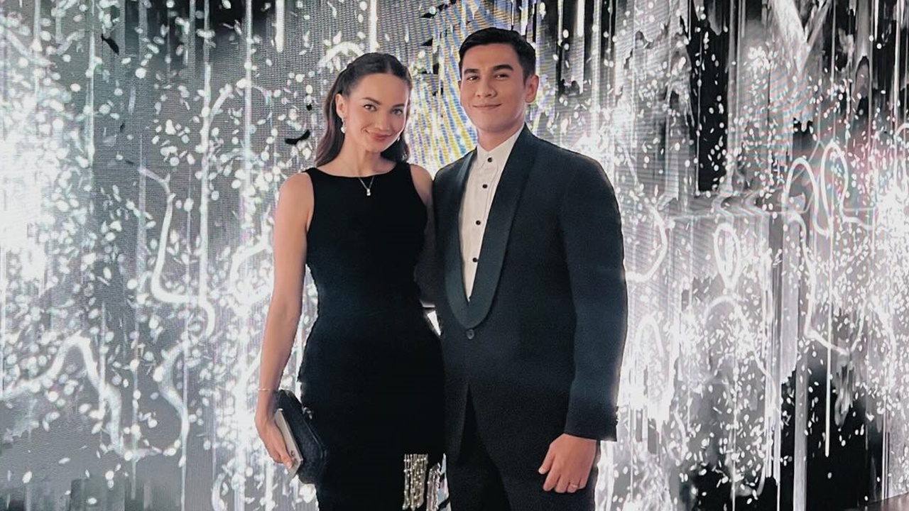 Jadi pasutri tapi jarang umbar kemesraan, intip 9 potret kebersamaan Enzy Storia dan Molen Kasetra