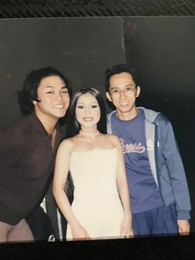 Model iklan minuman jus kini jadi desainer top Tanah Air, intip 9 potret lawasnya yang manglingi