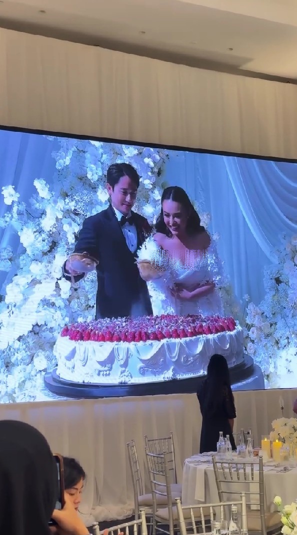 9 Potret resepsi pernikahan Amanda Manopo dan Kenny Austin, usung konsep intimate dinner