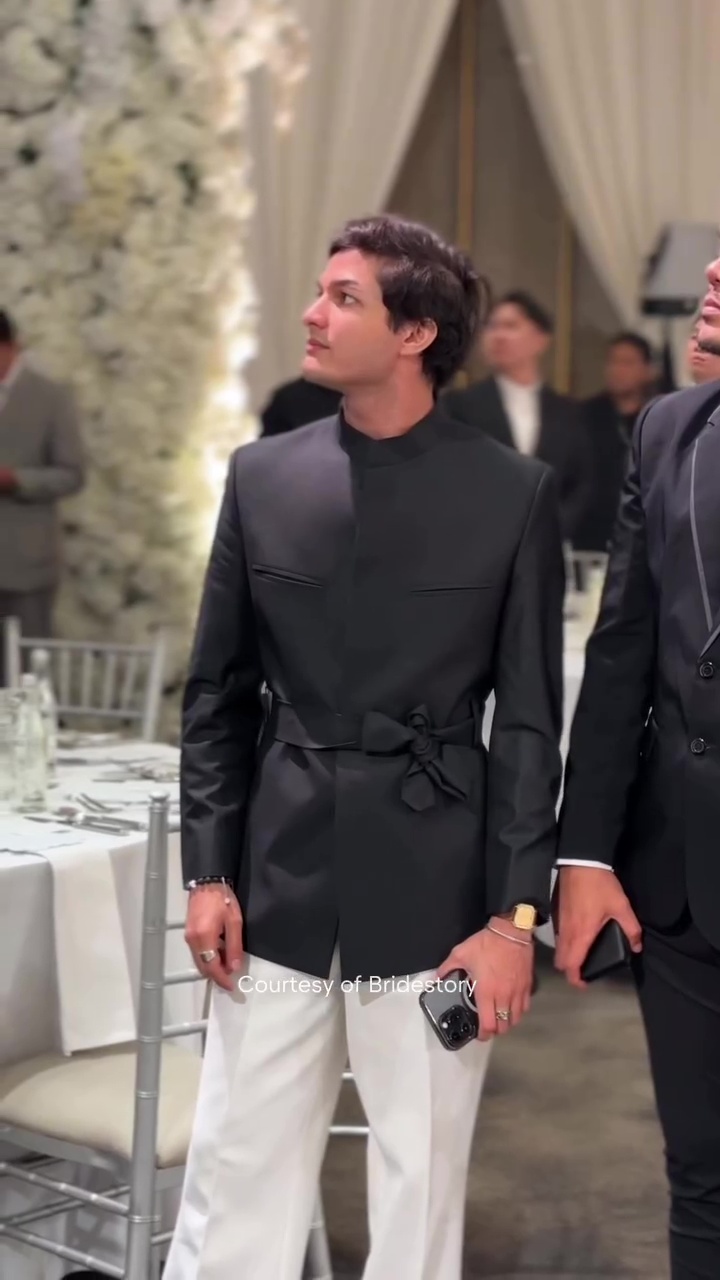 Gaya 9 seleb hadiri resepsi pernikahan Amanda Manopo dan Kenny Austin, Fajar Sadboy bikin pangling