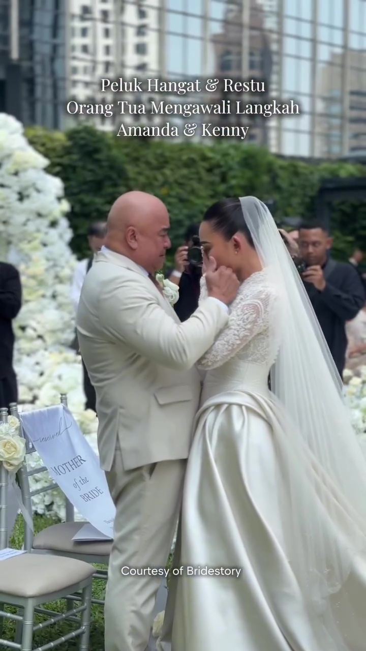 9 Momen haru Ramon Gauna melepas Amanda Manopo menikah, tangis bahagia menyertai