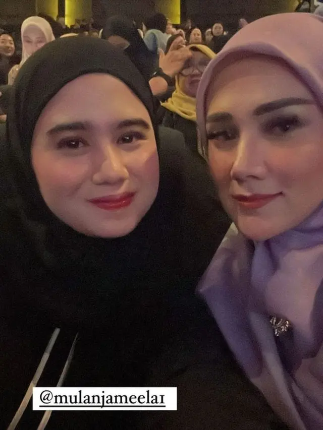 Kerap bareng keluarga Ahmad Dhani, ini 9 potret Tissa Biani dan Mulan Jameela yang disebut mirip
